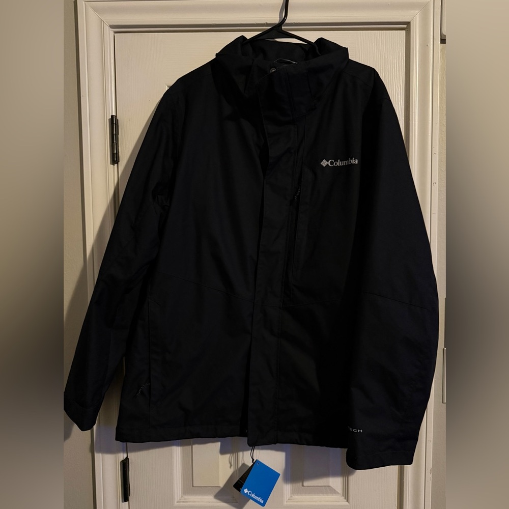 Columbia Men's Black Lightweight Jacket